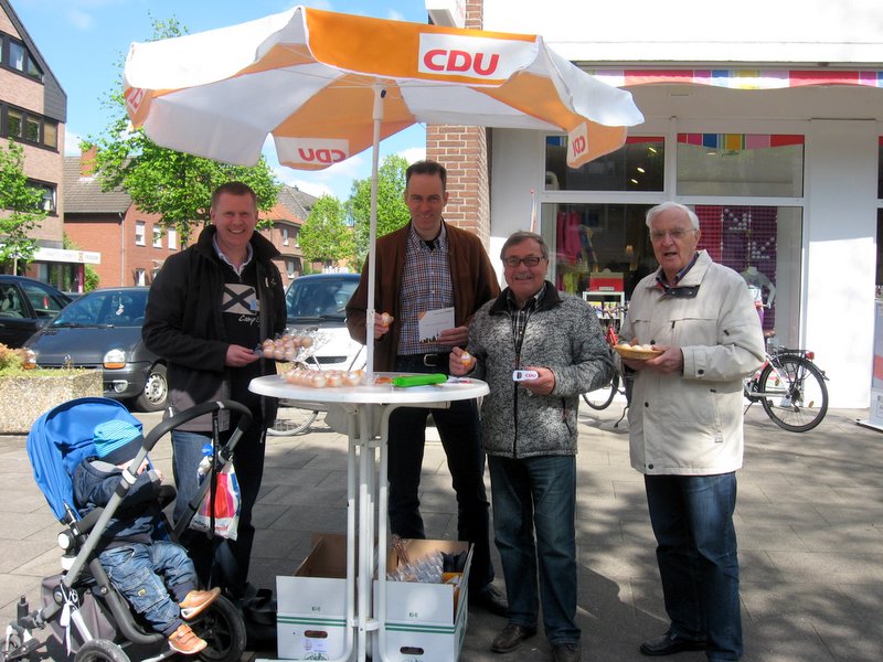 Marcus Bielefeld, Stefan Leschniok, Karl Kleine-Wilke, Klaus Rscher (von links nach rechts)