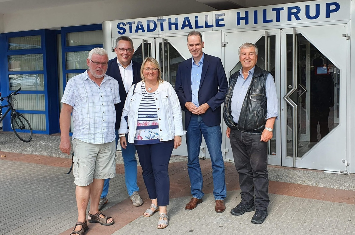 Georg Berding (Fraktionsvorsitzender Bezirksvertretung Hiltrup), Ratsmitglieder Stefan Weber, Astrid Bhl, Stefan Leschniok und Bezirksbrgermeister Joachim Schmidt (von links nach rechts)