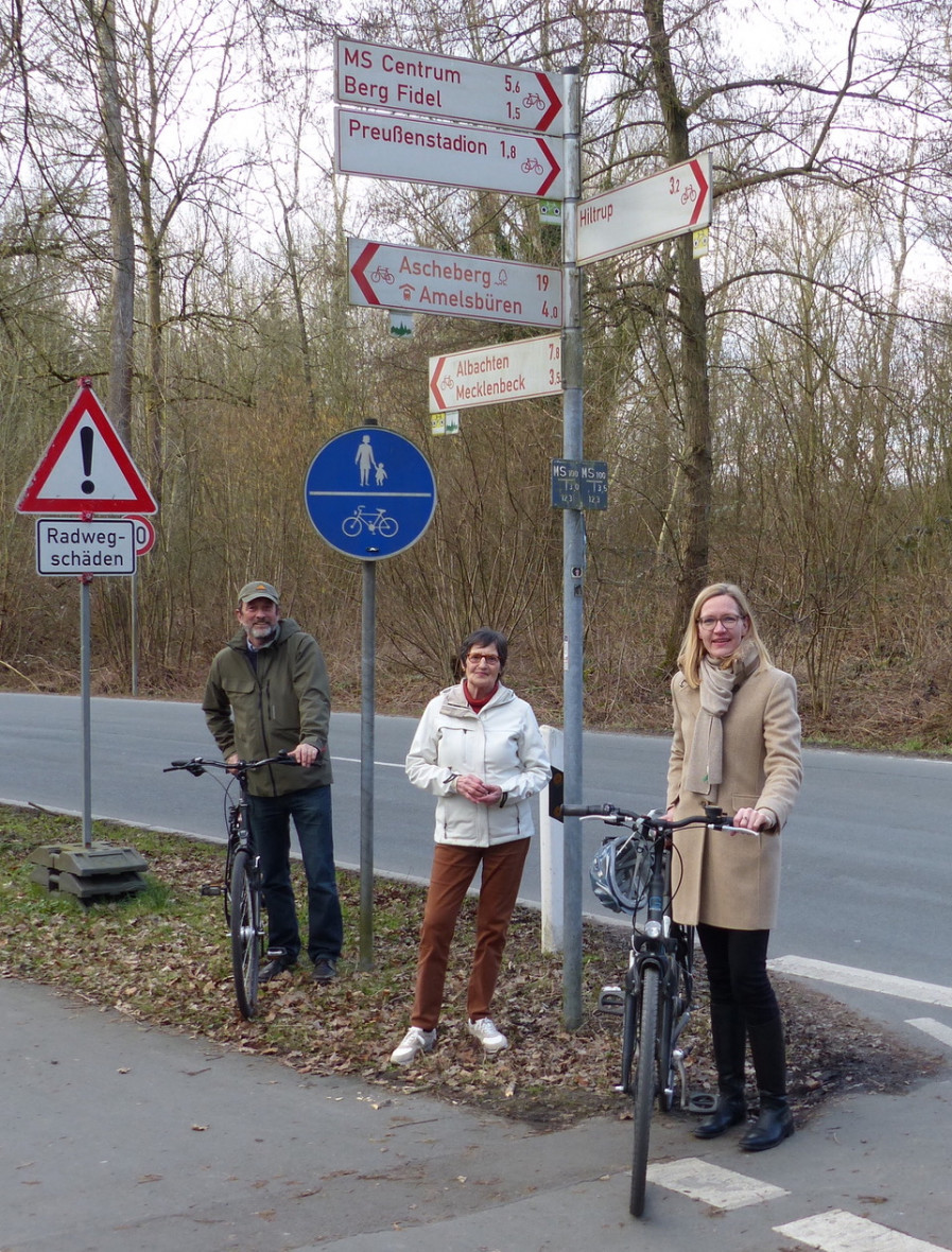 Jrgen Krichel, Karin Meyerhoff und Carmen Greefrath (von links nach rechts)